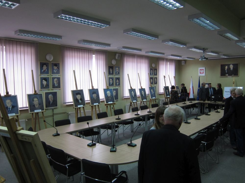 Portraits from Smoleńsk, Exposition à Jasło